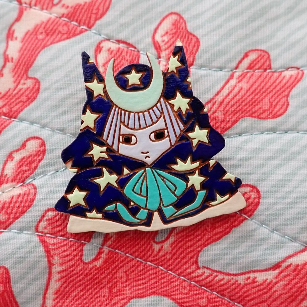 Mystical witchy wizard child brooch